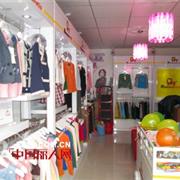 玛琪曼蒂童装新疆乌鲁木齐天山花园小区店顺利开业了