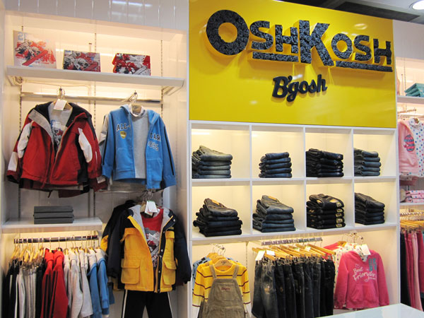 OSHKOSH童装店铺展示