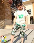 小淘气童装产品图片