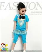 小淘气童装产品图片