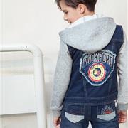 暇步士童装2020秋冬新品 小朋友们喜欢的国际范来了