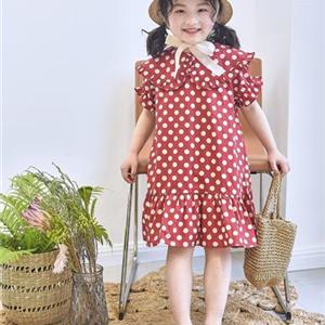 妹妹恩倪童装致力于为广大儿童提供舒适、安全、精致的童装产品
