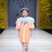 V-RULES中国国际时装周演绎风尚盛宴！